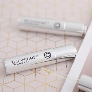 Monat Rejuvanique Oil